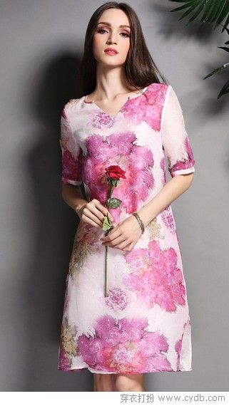 花裙子妖娆之外瘦添香