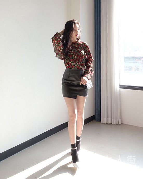 短腿女生怎么穿显高？选对款式是关键！